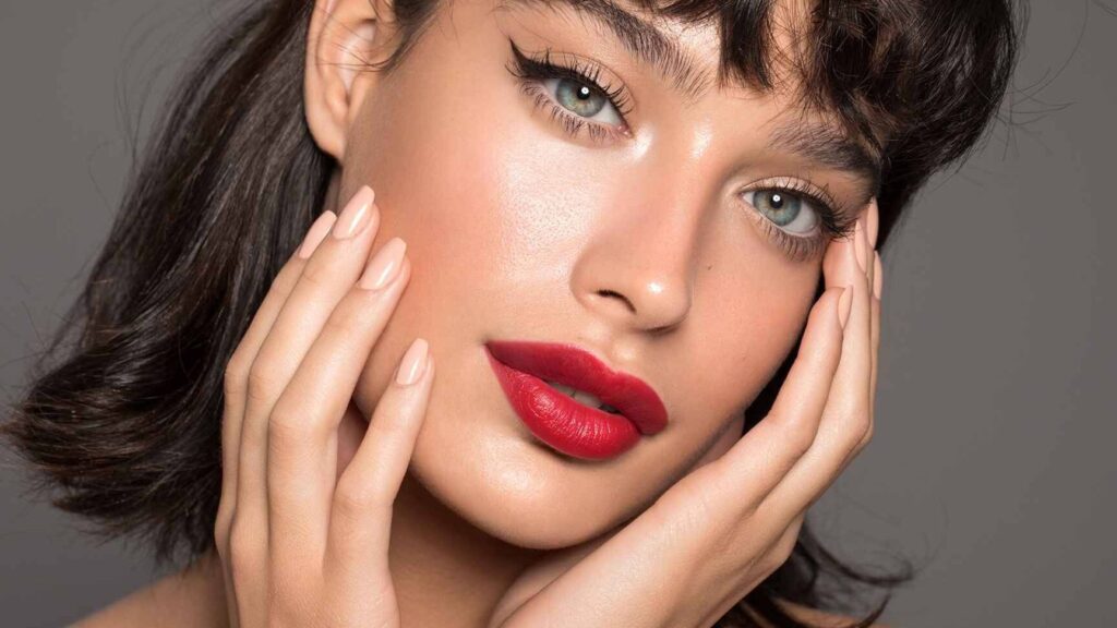 Achieving a flawless complexion with makeup tricks and tips 1 achieving a flawless complexion with makeup tricks and tips 1