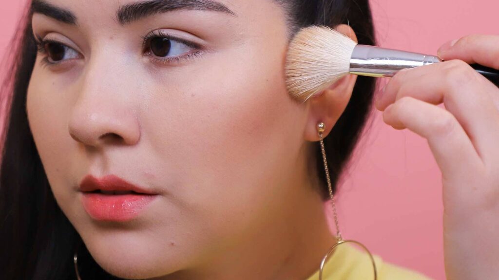 The art of contouring and highlighting for face sculpting 1 the art of contouring and highlighting for face sculpting
